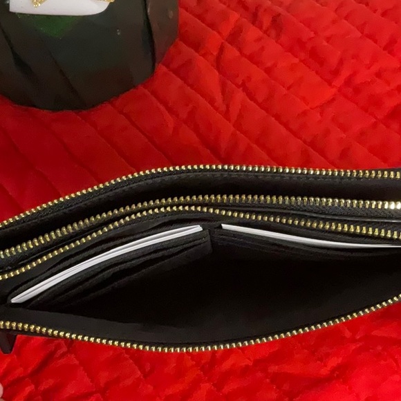 Coach Signature Double Zip Wristlet/Wallet NWT - Picture 4 of 7